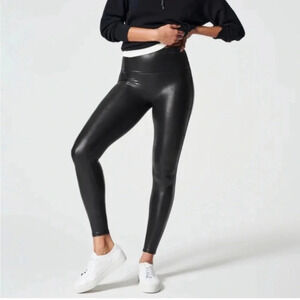 SPANX faux leather shine leggings size M petite